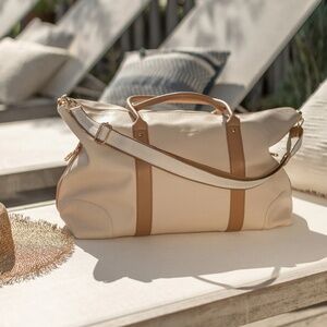 Louenhide North America: Alexis Weekender Bag (2024 Summer Jilly Box)